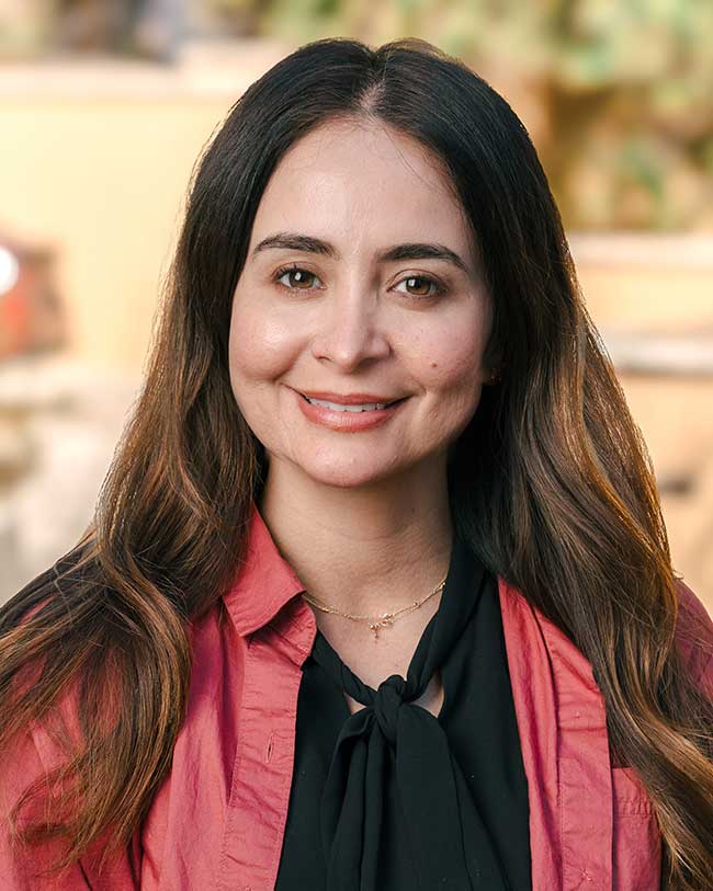 Cynthia Khachi